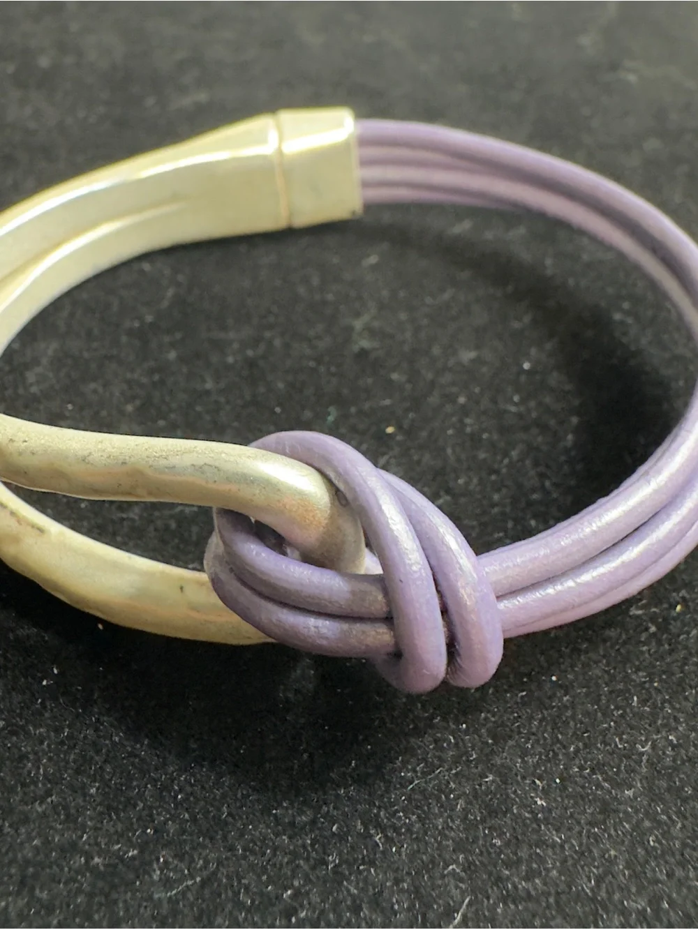 Stylish purple and silver-tone hybrid bracelet / magnetic clasp.